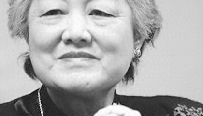 开云体育-08年章含之逝世，临终前留下遗言，洪晃因何说：妈妈是个聪明人？