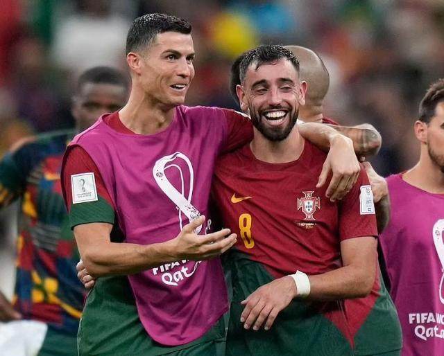 1669681115512021891.jpg 0c22b9e5-5938-48fc-a582-09e07b44eb5d.jpg