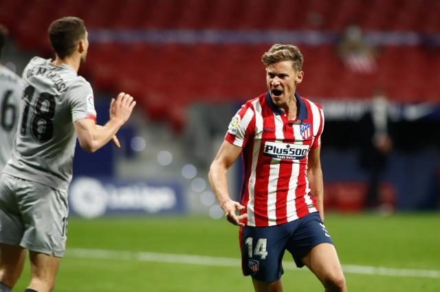 1615429386604088852.jpg 1001240682-scaled.jpg